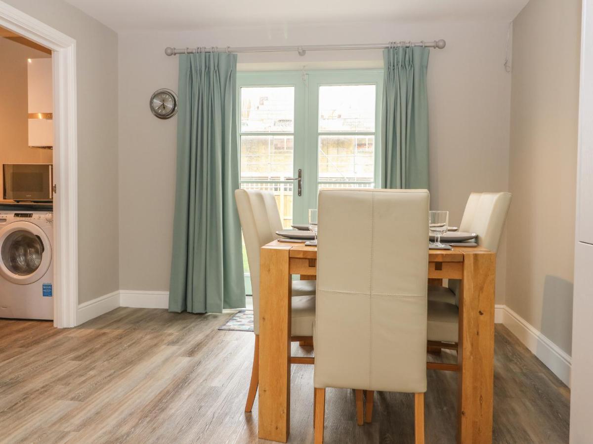 9 Windrush Heights Villa Burford Bagian luar foto