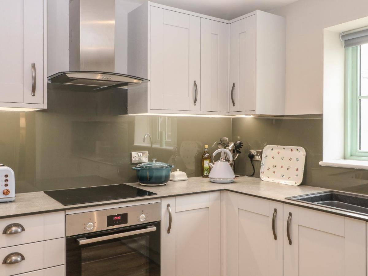 9 Windrush Heights Villa Burford Bagian luar foto