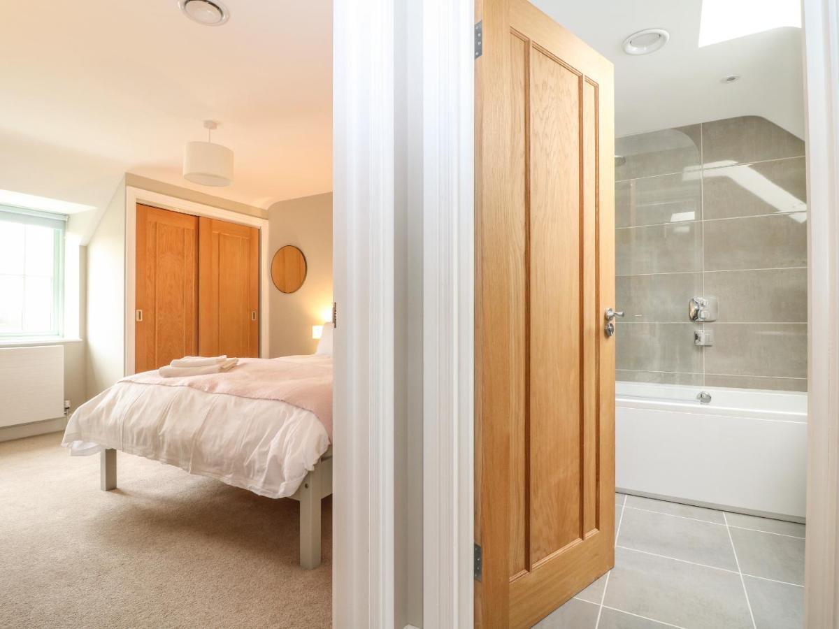 9 Windrush Heights Villa Burford Bagian luar foto